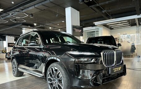 BMW X7, 2025 год, 17 000 000 рублей, 16 фотография