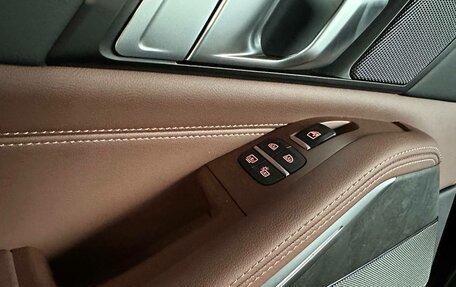 BMW X7, 2025 год, 17 000 000 рублей, 22 фотография