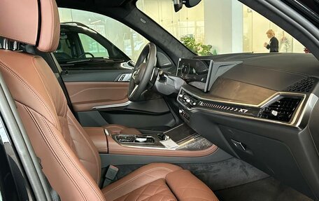 BMW X7, 2025 год, 17 000 000 рублей, 28 фотография