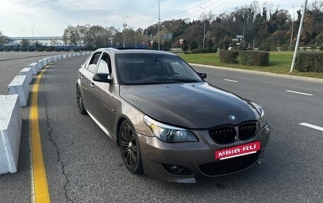 BMW 5 серия, 2004 год, 1 455 555 рублей, 9 фотография