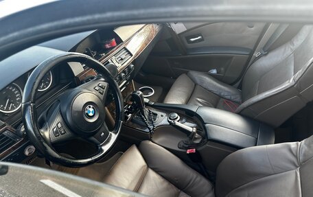 BMW 5 серия, 2004 год, 1 455 555 рублей, 12 фотография