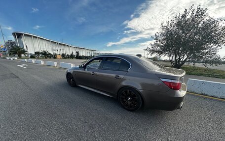 BMW 5 серия, 2004 год, 1 455 555 рублей, 15 фотография