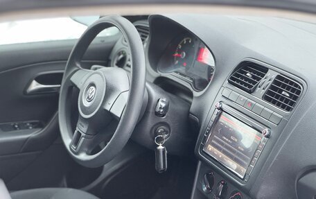 Volkswagen Polo VI (EU Market), 2014 год, 798 000 рублей, 7 фотография