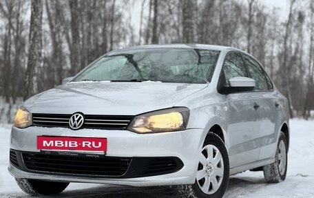 Volkswagen Polo VI (EU Market), 2014 год, 798 000 рублей, 2 фотография