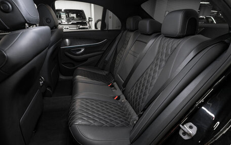 Mercedes-Benz E-Класс, 2020 год, 4 290 000 рублей, 12 фотография