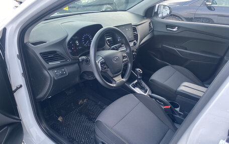 Hyundai Solaris II рестайлинг, 2021 год, 1 490 000 рублей, 9 фотография