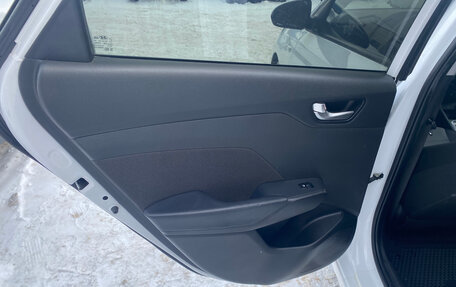 Hyundai Solaris II рестайлинг, 2021 год, 1 490 000 рублей, 21 фотография