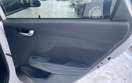 Hyundai Solaris II рестайлинг, 2021 год, 1 490 000 рублей, 23 фотография