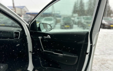 KIA Sportage IV рестайлинг, 2017 год, 1 670 000 рублей, 24 фотография