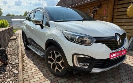 Renault Kaptur I рестайлинг, 2018 год, 1 550 000 рублей, 1 фотография