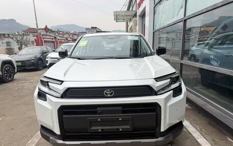 Toyota RAV4, 2025 год, 4 500 000 рублей, 4 фотография