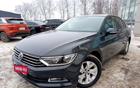 Volkswagen Passat B8 рестайлинг, 2018 год, 2 310 000 рублей, 4 фотография