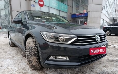 Volkswagen Passat B8 рестайлинг, 2018 год, 2 310 000 рублей, 19 фотография
