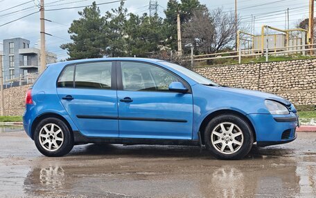 Volkswagen Golf V, 2004 год, 460 000 рублей, 5 фотография