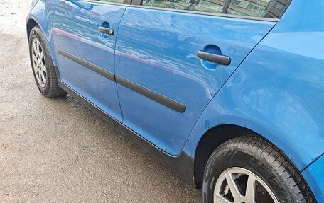 Volkswagen Golf V, 2004 год, 460 000 рублей, 17 фотография