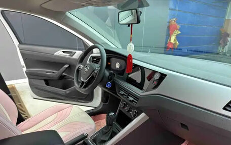 Volkswagen Polo, 2023 год, 989 000 рублей, 8 фотография