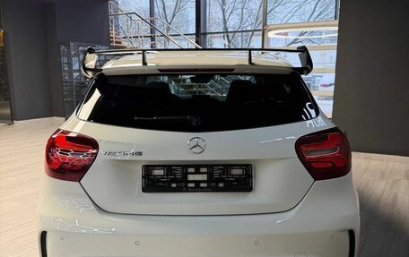 Mercedes-Benz A-Класс AMG, 2017 год, 2 850 000 рублей, 7 фотография