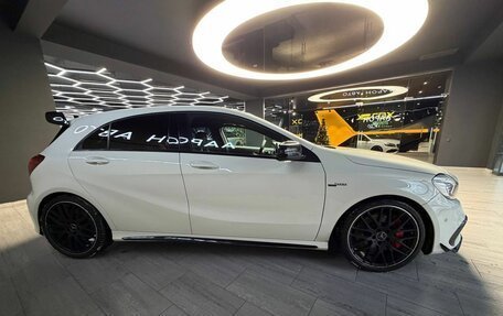 Mercedes-Benz A-Класс AMG, 2017 год, 2 850 000 рублей, 9 фотография