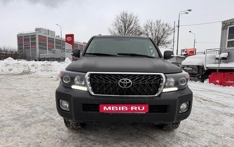 Toyota Land Cruiser 200, 2014 год, 3 000 000 рублей, 2 фотография