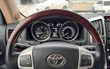 Toyota Land Cruiser 200, 2014 год, 3 000 000 рублей, 10 фотография