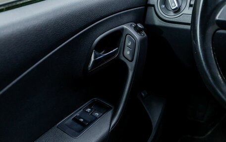 Volkswagen Polo VI (EU Market), 2013 год, 660 000 рублей, 18 фотография