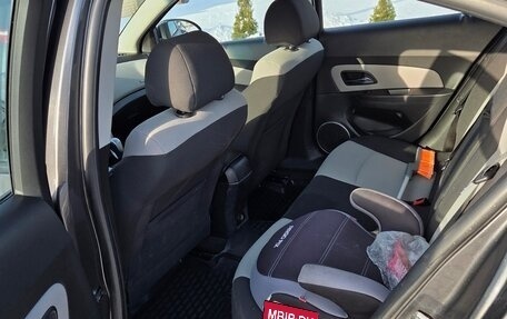 Chevrolet Cruze II, 2011 год, 1 000 000 рублей, 6 фотография