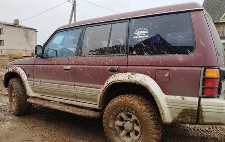 Mitsubishi Montero III, 1993 год, 300 000 рублей, 2 фотография