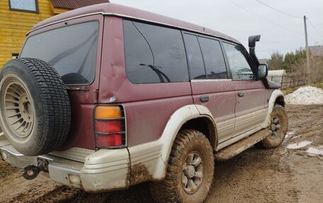 Mitsubishi Montero III, 1993 год, 300 000 рублей, 3 фотография