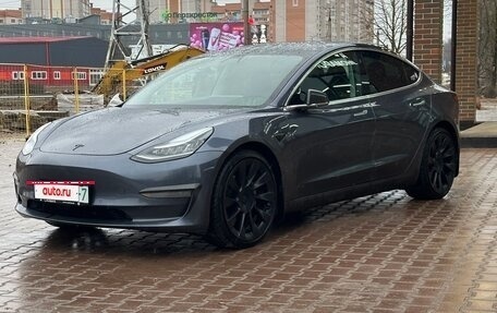 Tesla Model 3 I, 2020 год, 2 000 000 рублей, 2 фотография