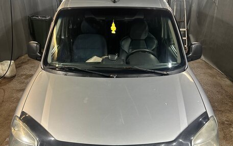 Peugeot Partner II рестайлинг 2, 2006 год, 330 000 рублей, 1 фотография