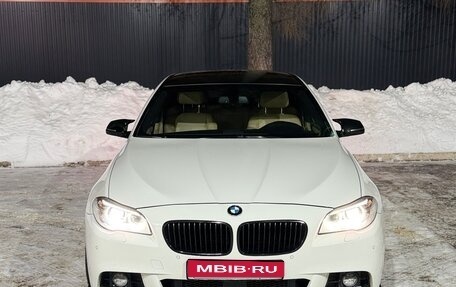 BMW 5 серия, 2013 год, 1 900 000 рублей, 1 фотография