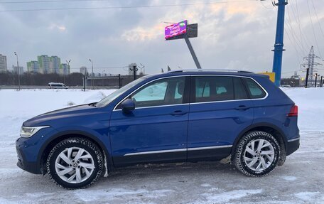 Volkswagen Tiguan II, 2021 год, 4 250 000 рублей, 4 фотография