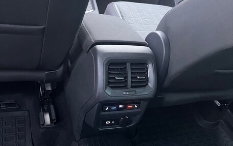 Volkswagen Tiguan II, 2021 год, 4 250 000 рублей, 14 фотография