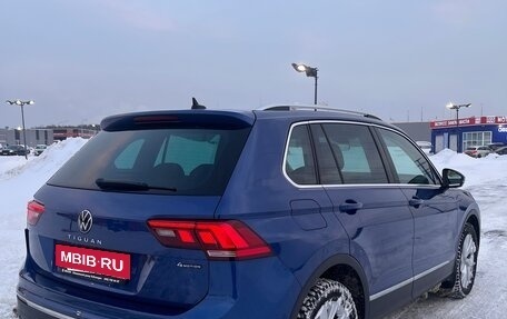 Volkswagen Tiguan II, 2021 год, 4 250 000 рублей, 7 фотография