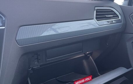 Volkswagen Tiguan II, 2021 год, 4 250 000 рублей, 12 фотография