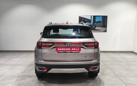 Changan CS35 Plus, 2022 год, 1 692 000 рублей, 6 фотография