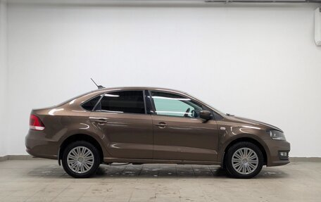 Volkswagen Polo VI (EU Market), 2017 год, 720 000 рублей, 27 фотография