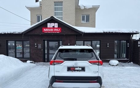 Toyota RAV4, 2025 год, 4 300 000 рублей, 5 фотография