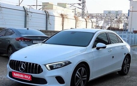 Mercedes-Benz A-Класс, 2022 год, 2 610 111 рублей, 2 фотография