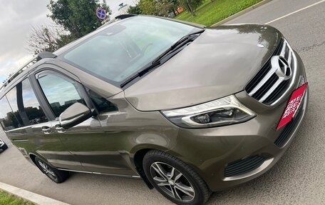 Mercedes-Benz V-Класс, 2015 год, 3 450 000 рублей, 2 фотография