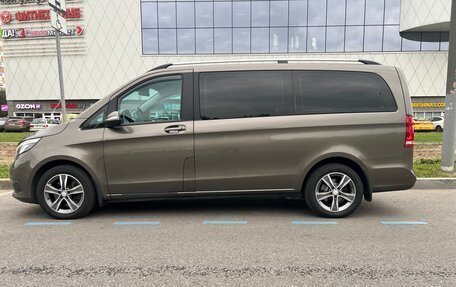 Mercedes-Benz V-Класс, 2015 год, 3 450 000 рублей, 10 фотография