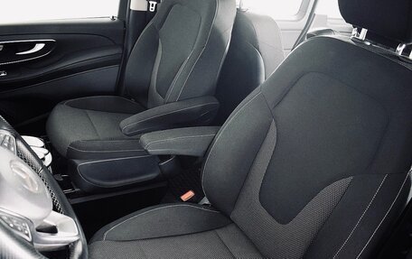 Mercedes-Benz V-Класс, 2015 год, 3 450 000 рублей, 13 фотография