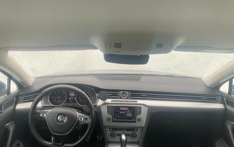 Volkswagen Passat B8 рестайлинг, 2016 год, 1 830 000 рублей, 11 фотография