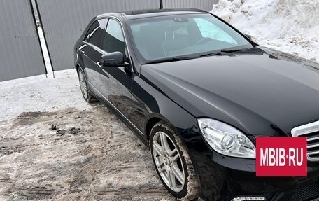 Mercedes-Benz E-Класс, 2009 год, 1 590 000 рублей, 2 фотография