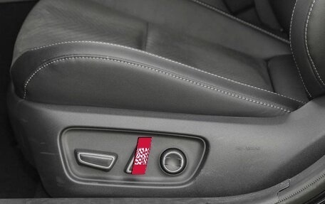 Toyota Camry, 2025 год, 4 990 000 рублей, 9 фотография