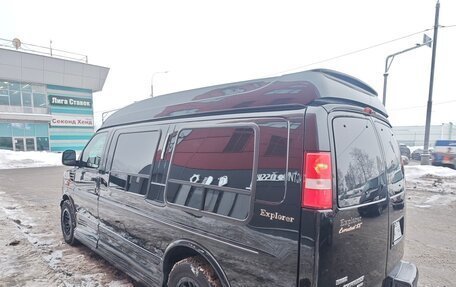 Chevrolet Express II, 2010 год, 2 590 000 рублей, 16 фотография