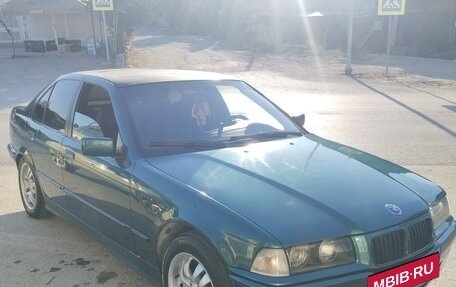 BMW 3 серия, 1993 год, 480 000 рублей, 11 фотография