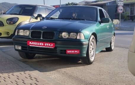 BMW 3 серия, 1993 год, 480 000 рублей, 12 фотография