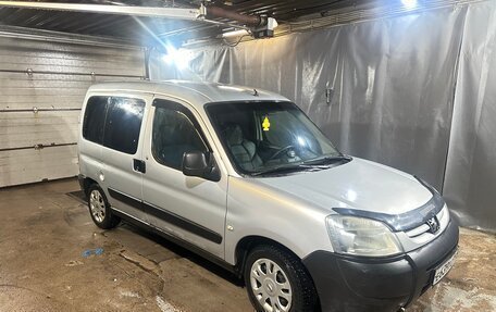 Peugeot Partner II рестайлинг 2, 2006 год, 330 000 рублей, 3 фотография