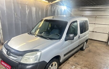 Peugeot Partner II рестайлинг 2, 2006 год, 330 000 рублей, 2 фотография